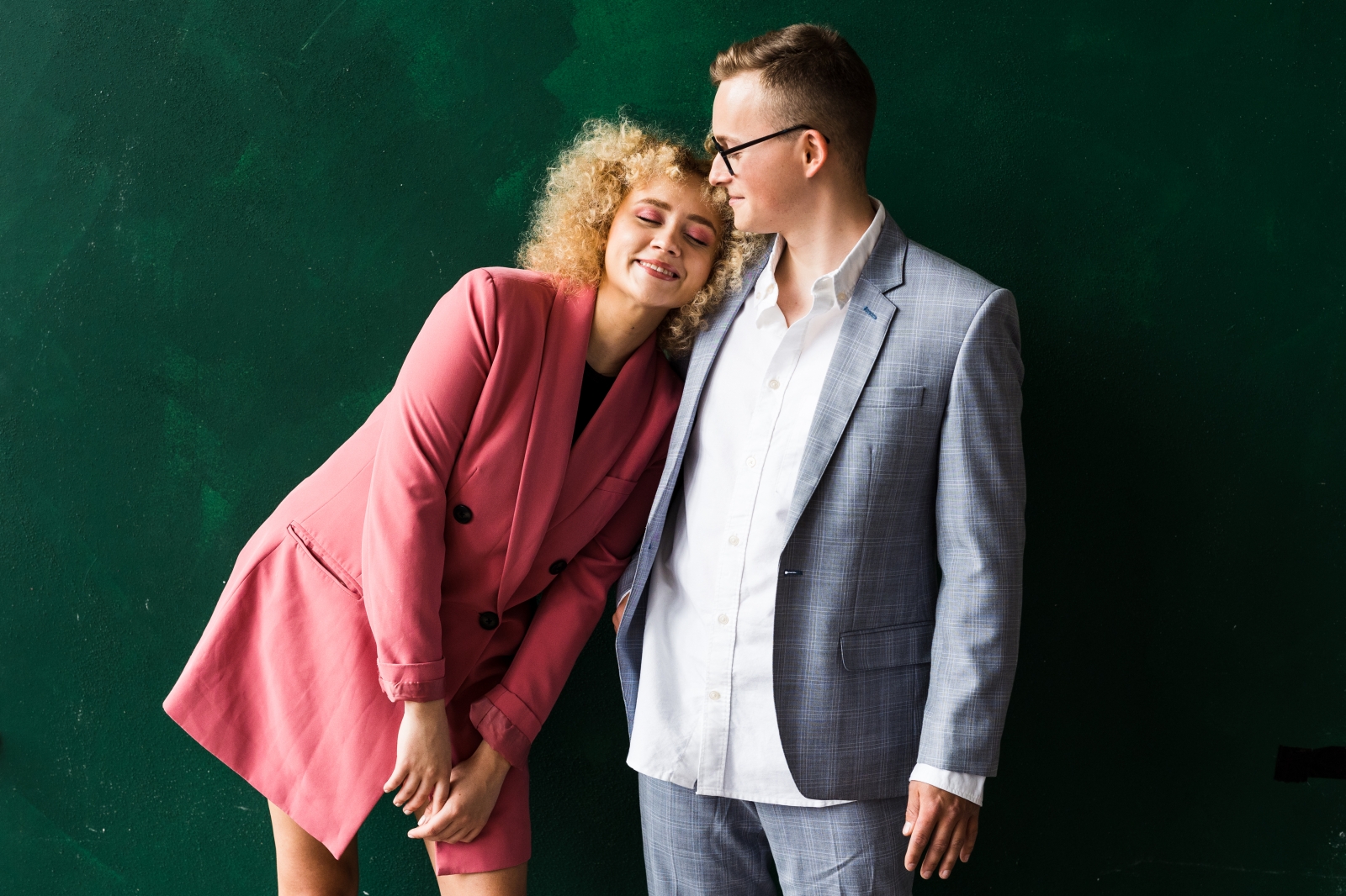 sesja zakochanych z hulajnogami