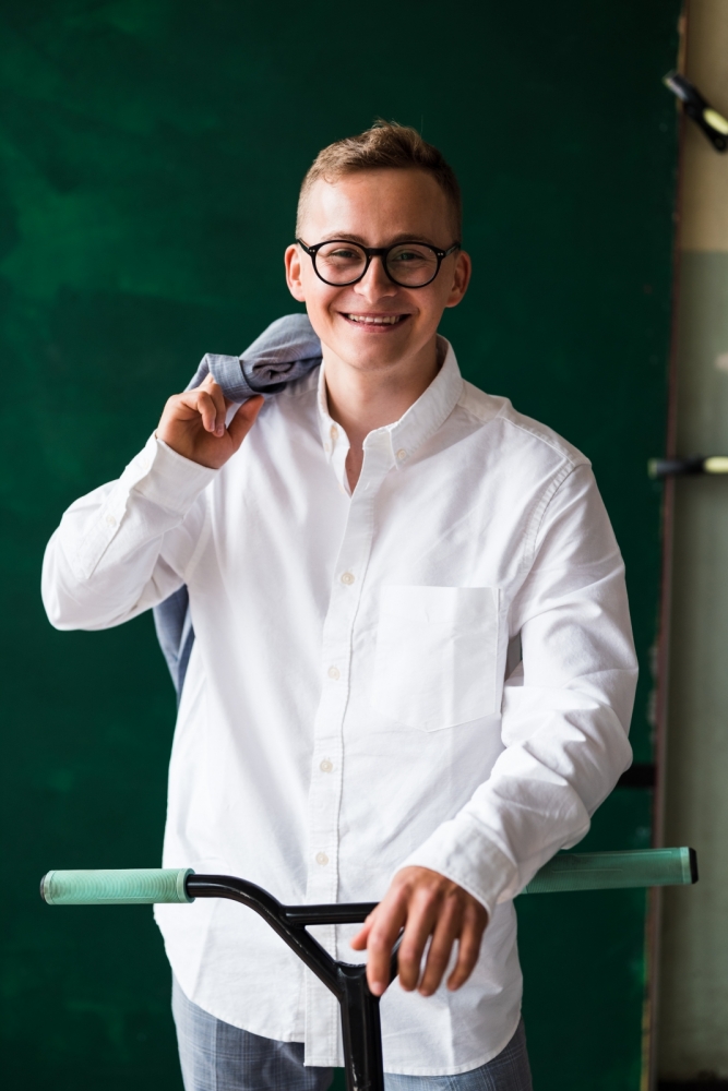 sesja zakochanych z hulajnogami