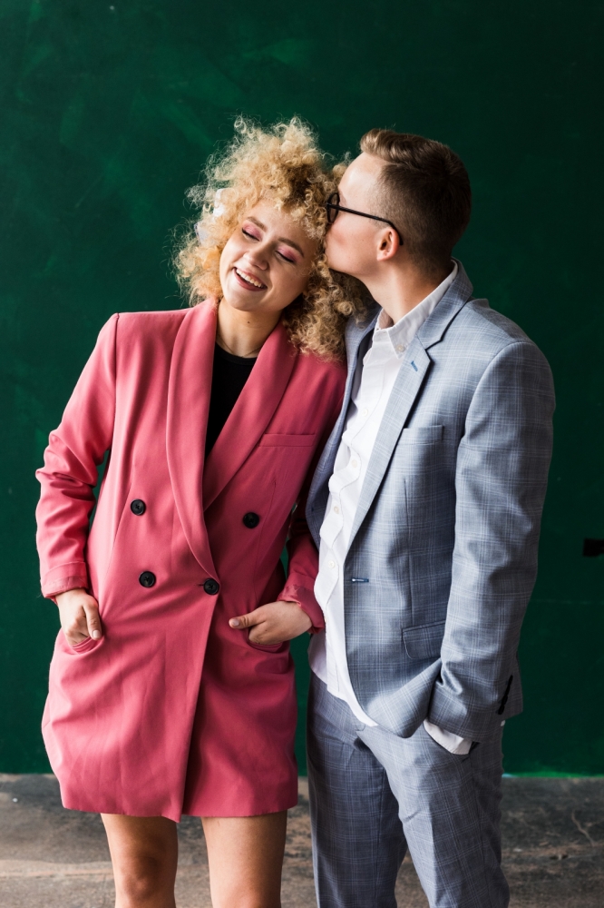 sesja zakochanych z hulajnogami