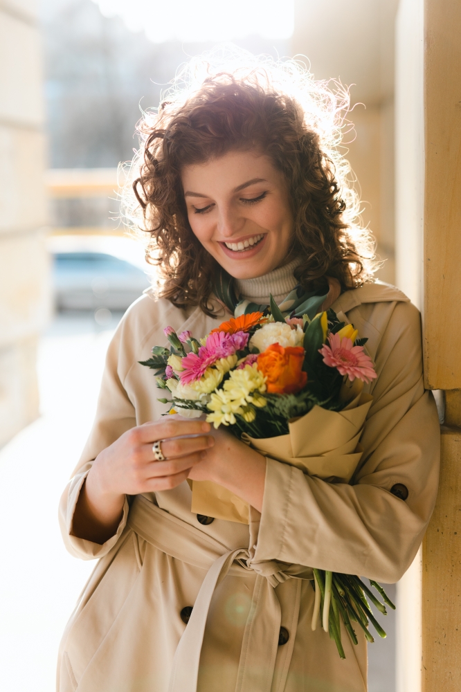 sesja_Sary_z_bukietem