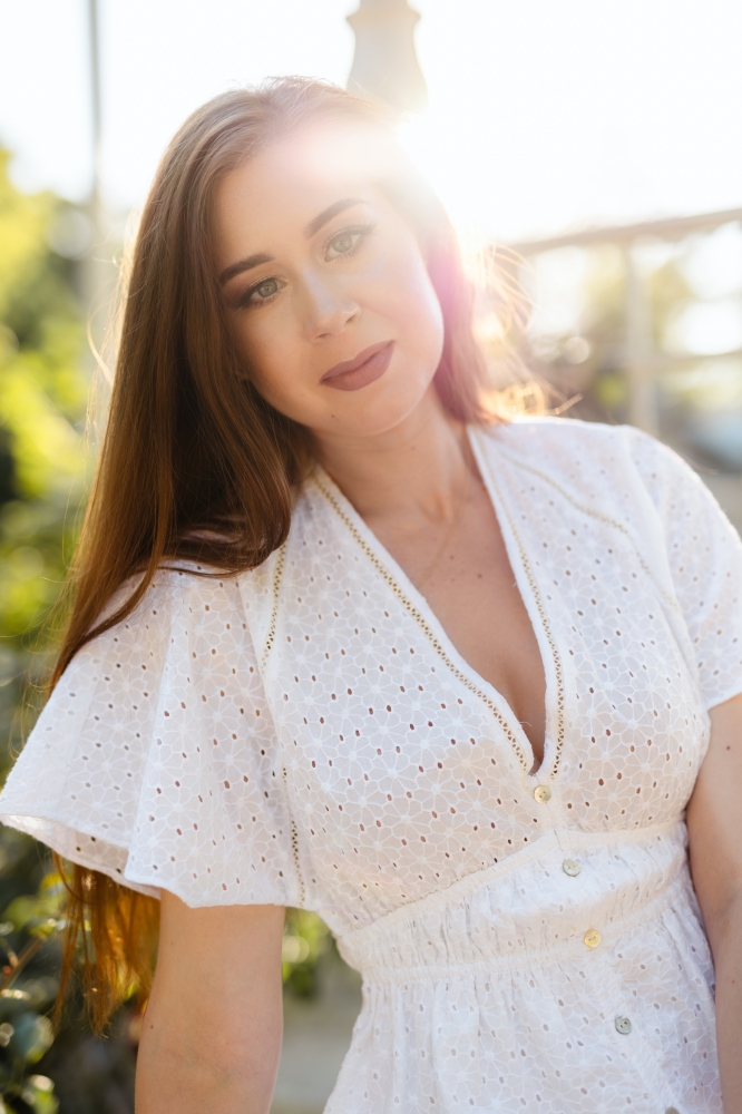 sesja kobieca w łódzkim parku